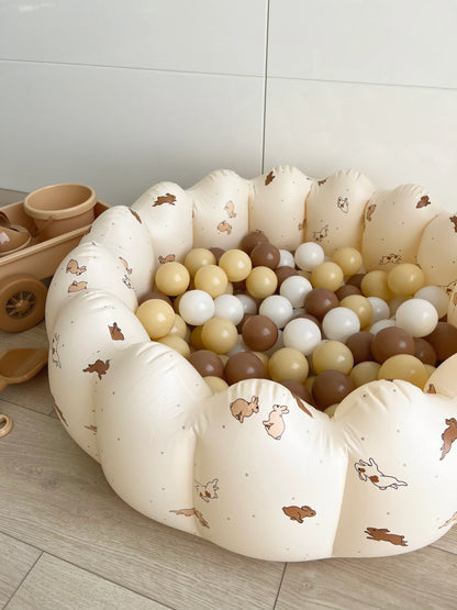 Rabbit petal pool with colorful balls & beach toys